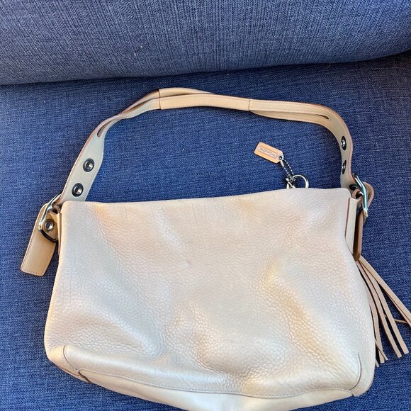 Coach Creme Shoulder Bag - Picture 1 of 5